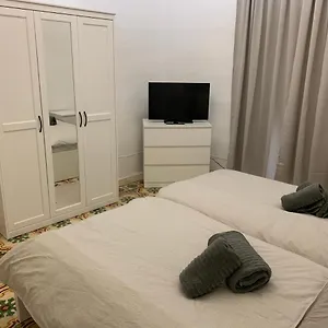 Apartamento 2 Bedroom In The Centre Of, La Valeta
