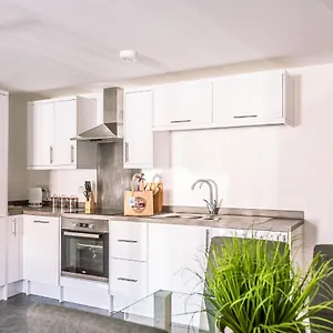  Apartment 2 Bed Boutique With Free Parking United Kingdom